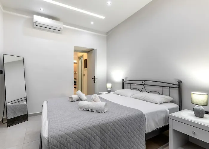 Апартаменты Reborn Luxury *