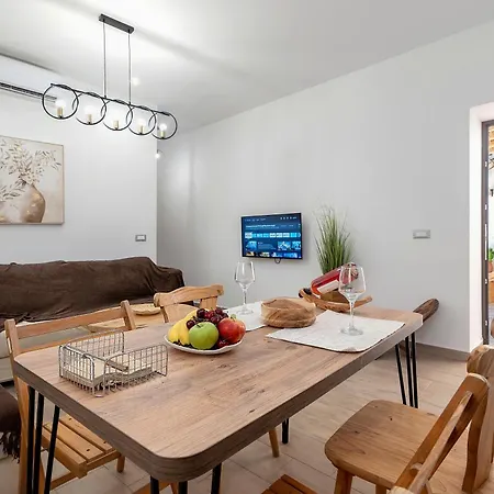 Apartment Reborn Luxury