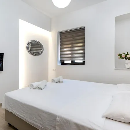 Apartman Reborn Luxury Rhodes City