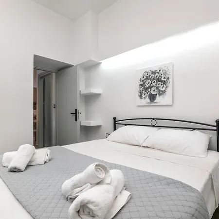 Apartment Reborn Luxury