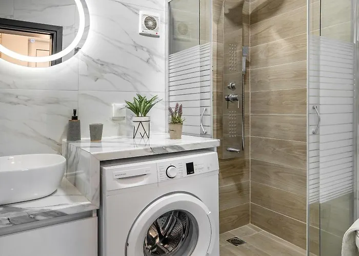 Reborn Luxury Apartamento *