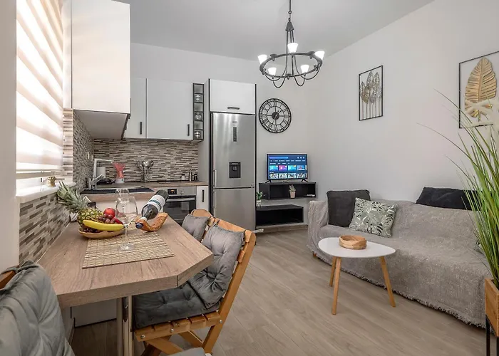 Reborn Luxury Apartamento Rhodes City