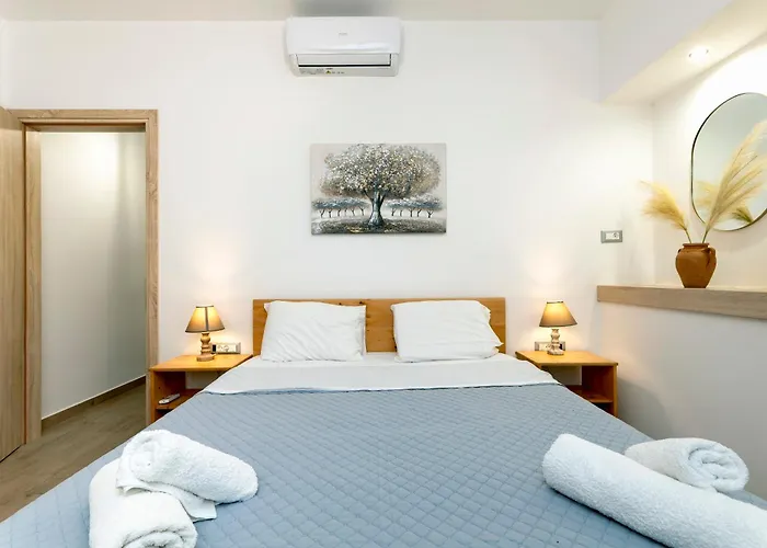 Reborn Luxury Apartamento *