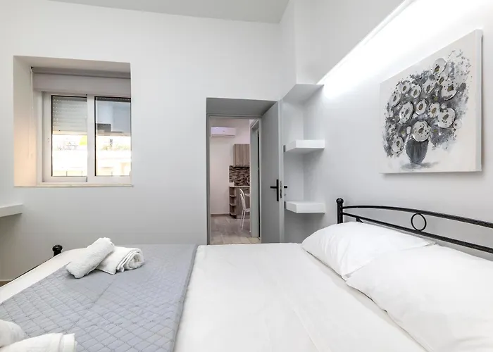 Reborn Luxury Apartamento Rhodes City