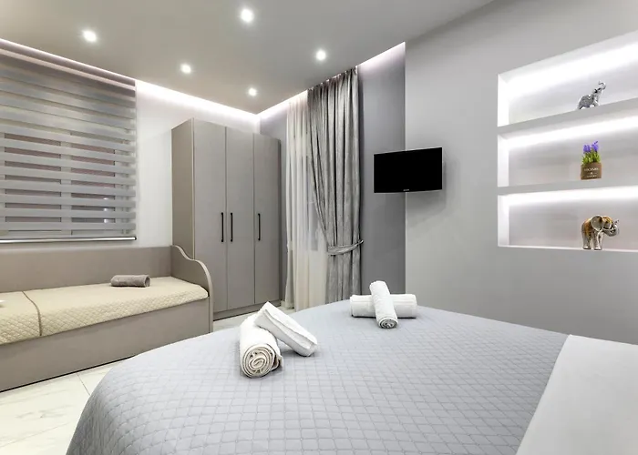 Reborn Luxury * Rhodes City