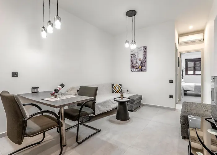 Reborn Luxury Apartamento *