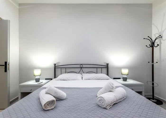 Reborn Luxury Apartamento *