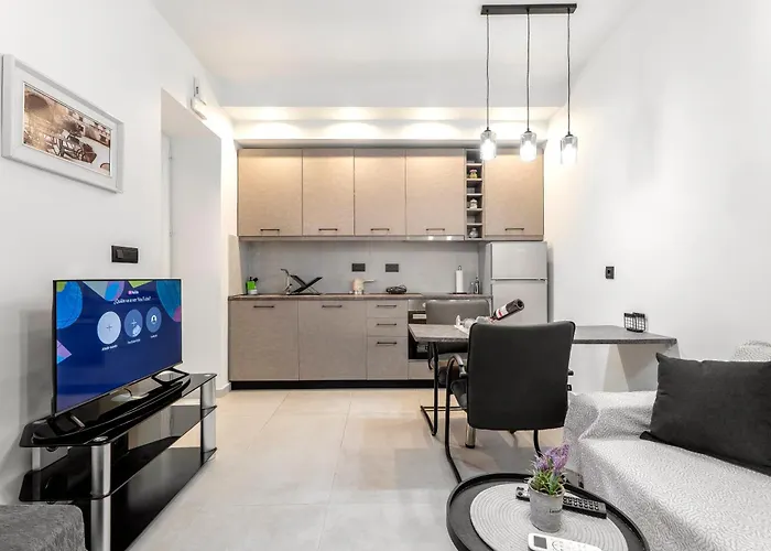 Apartamento Reborn Luxury Rhodes City