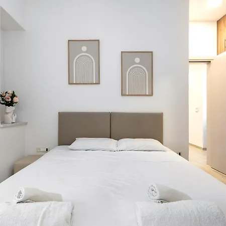 Reborn Luxury Rhodes City