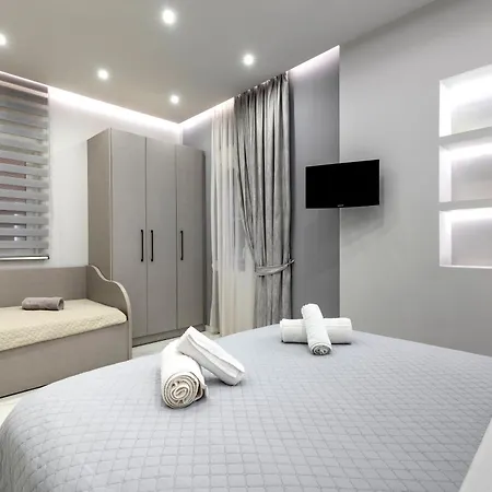 Reborn Luxury * Rhodes City